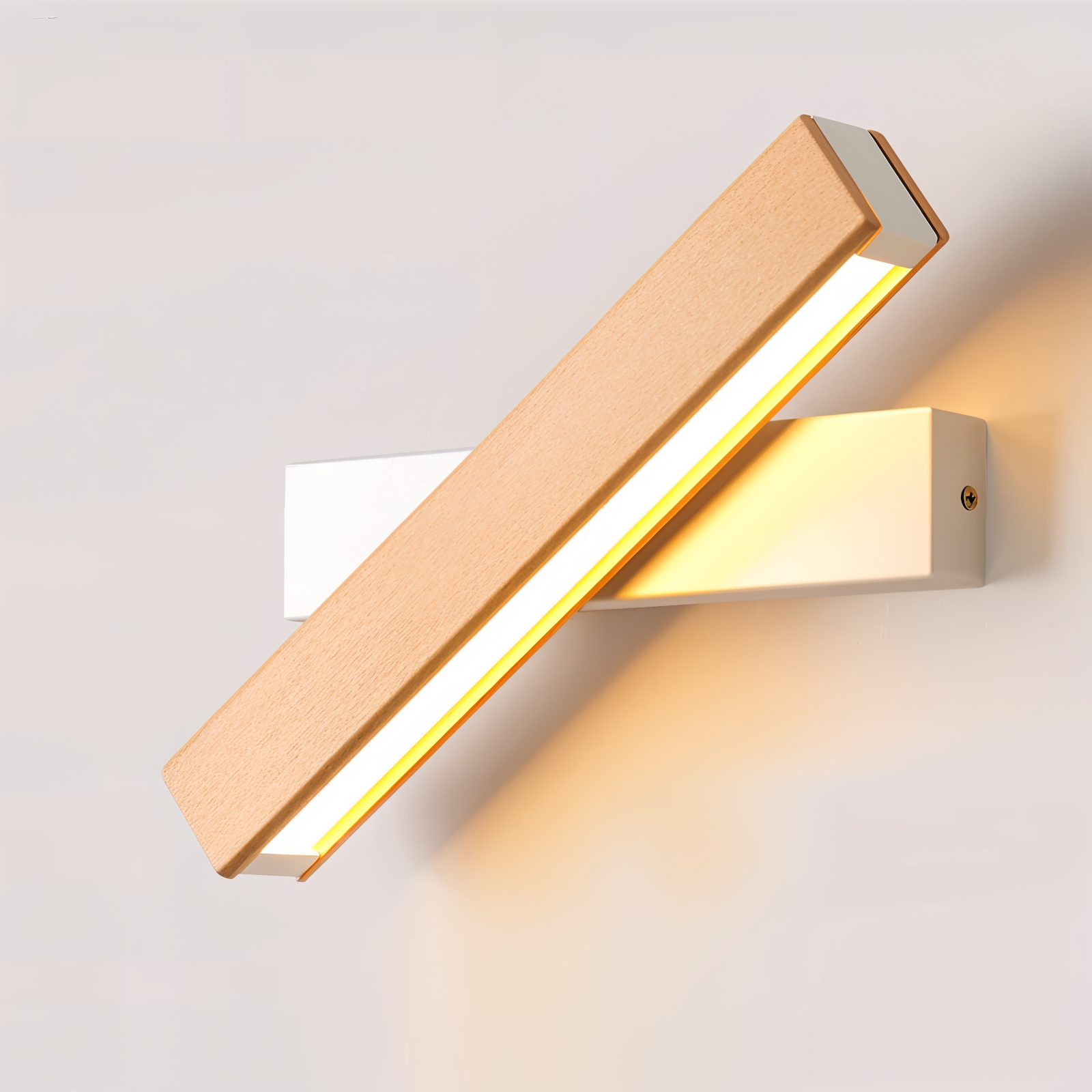 SfeerHout -  360° Draaibare LED Wandlamp