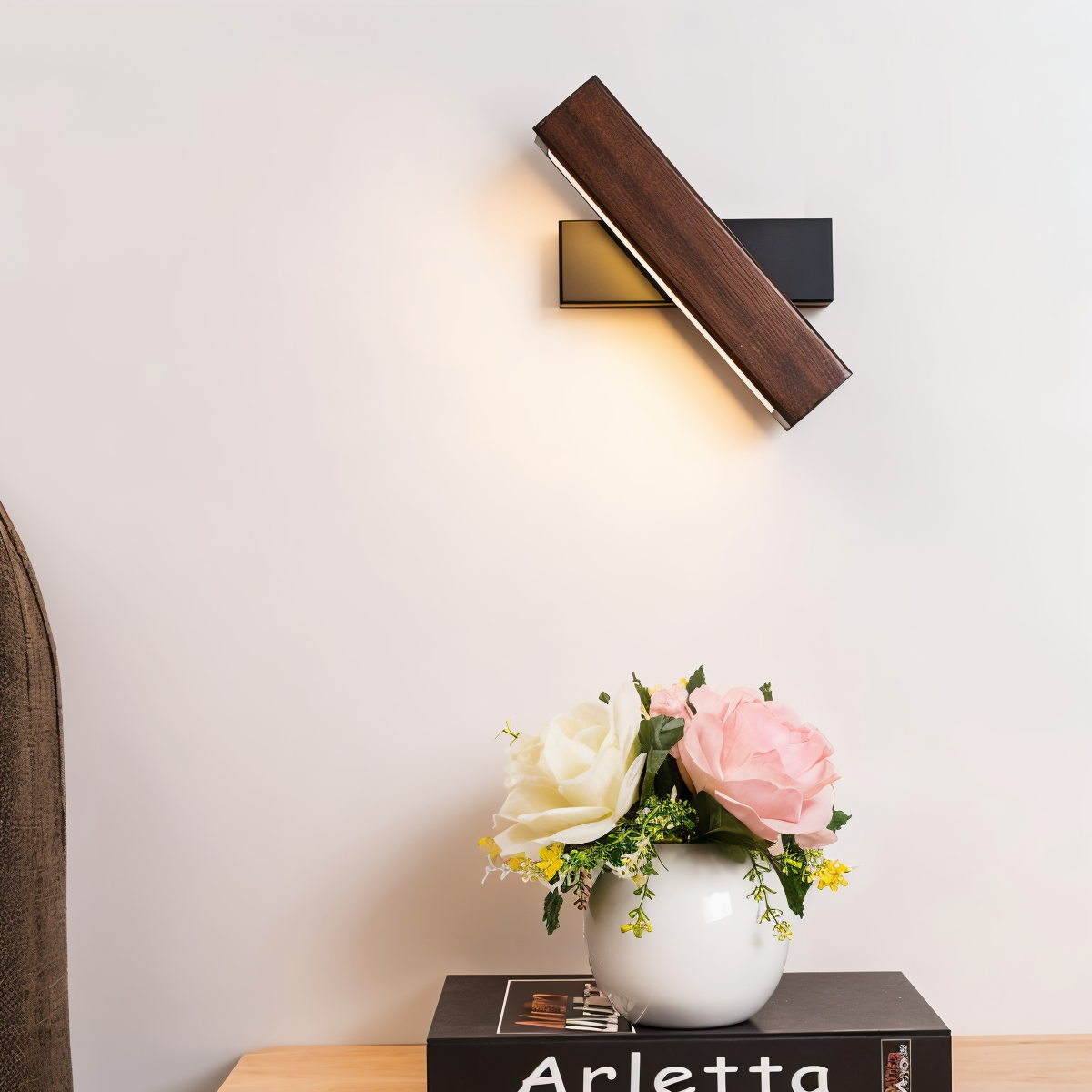 SfeerHout -  360° Draaibare LED Wandlamp