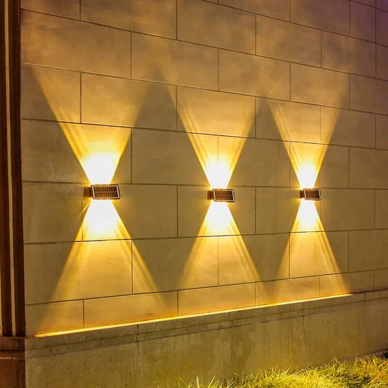 SolarEdge - Buitenwandlamp met Zonne-energie Technologie